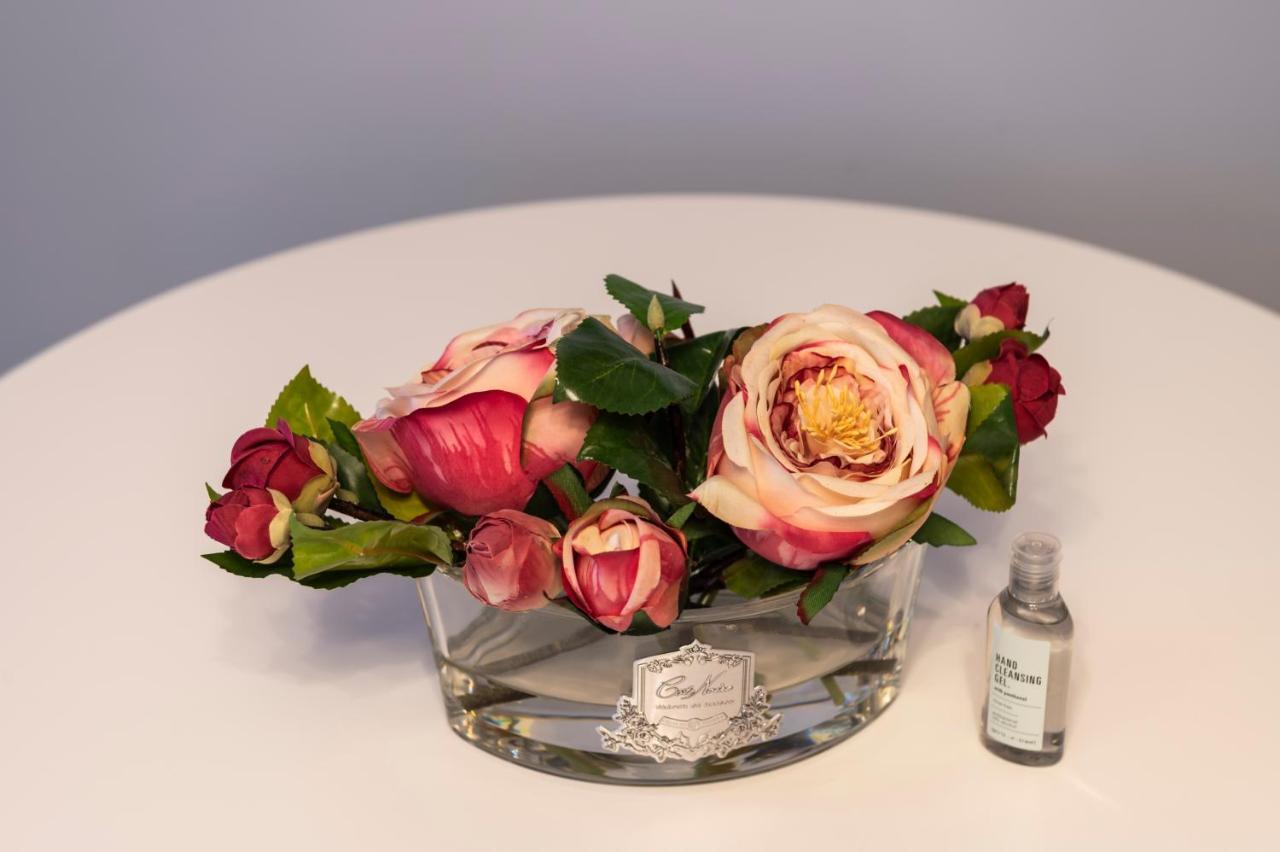 Sir Luxury Boutique Hotel Braila Bagian luar foto