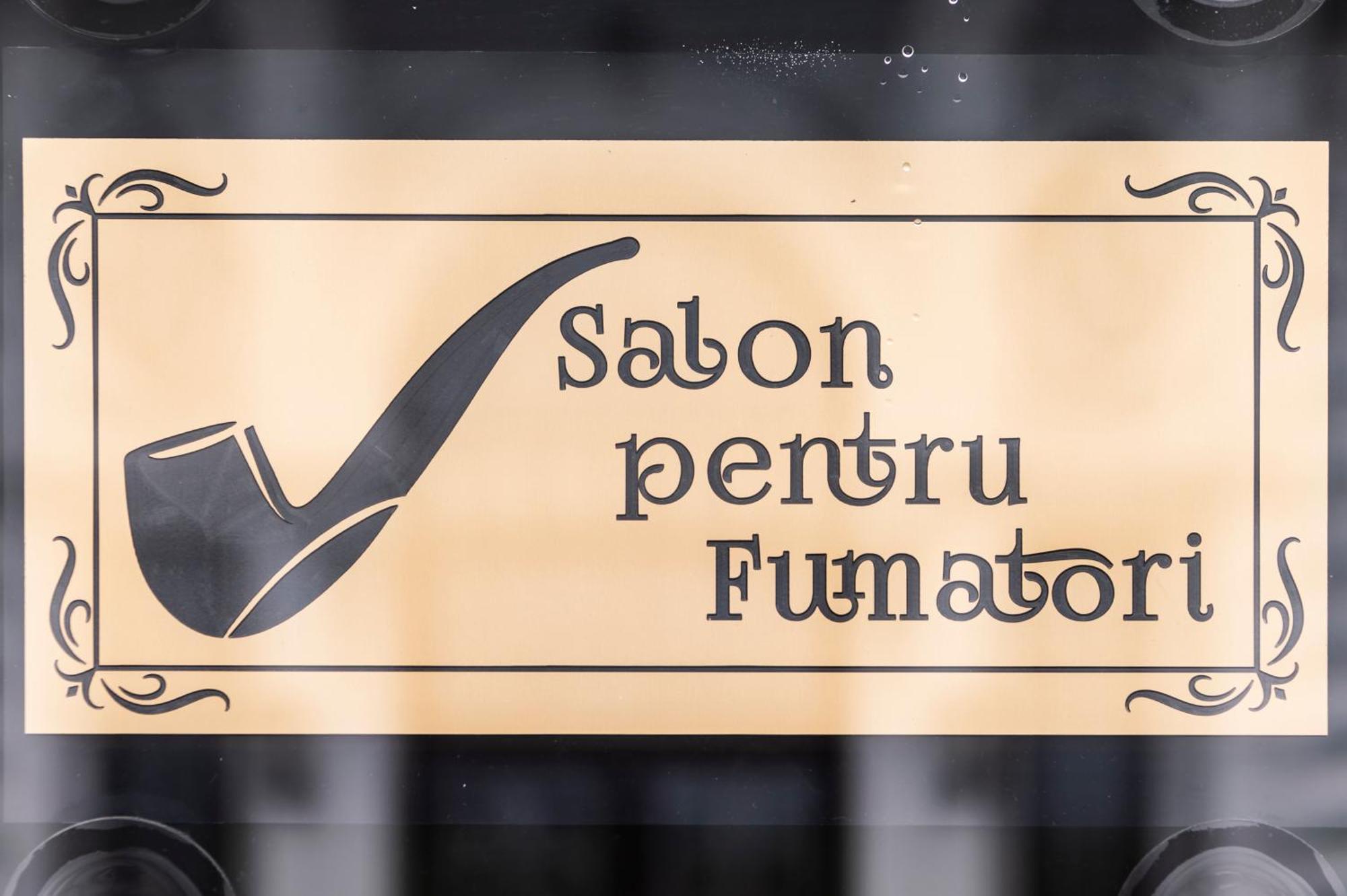 Sir Luxury Boutique Hotel Braila Bagian luar foto