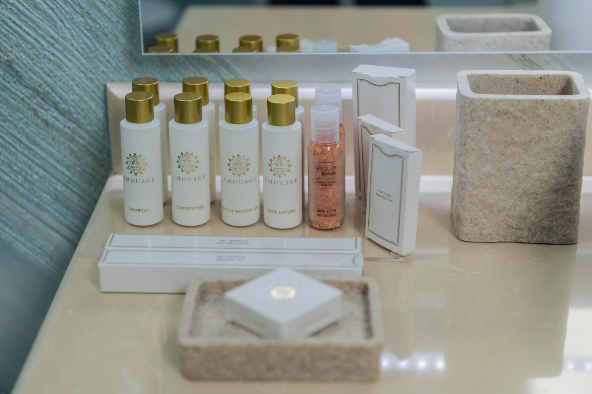 Sir Luxury Boutique Hotel Braila Bagian luar foto